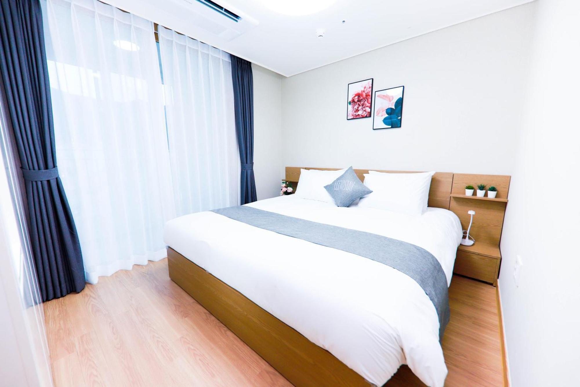 Geoje Leein Stay Hotel Ngoại thất bức ảnh