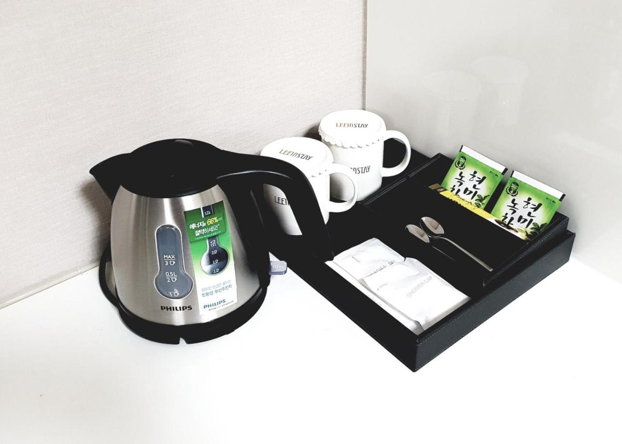 Geoje Leein Stay Hotel Ngoại thất bức ảnh