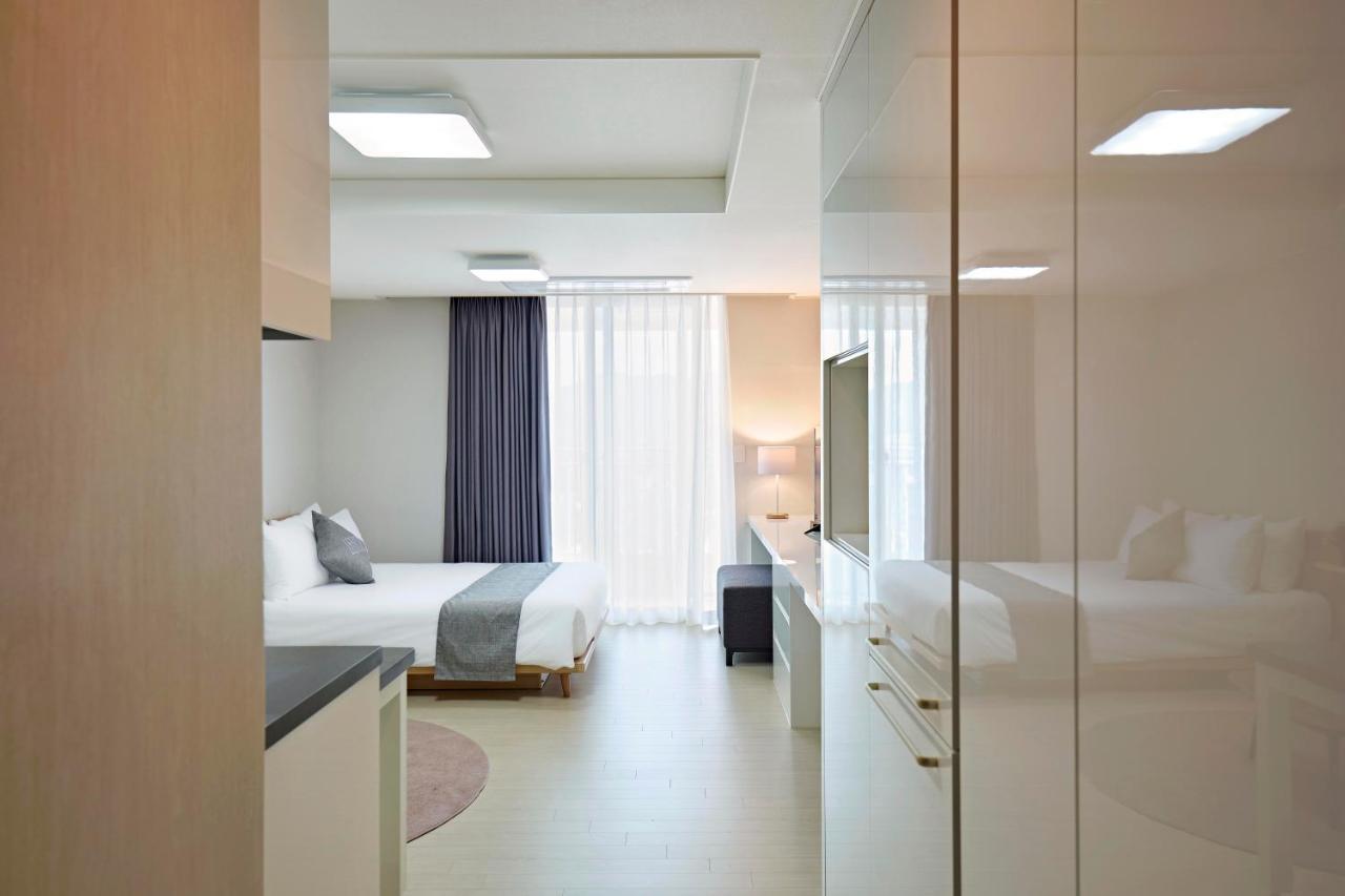 Geoje Leein Stay Hotel Ngoại thất bức ảnh