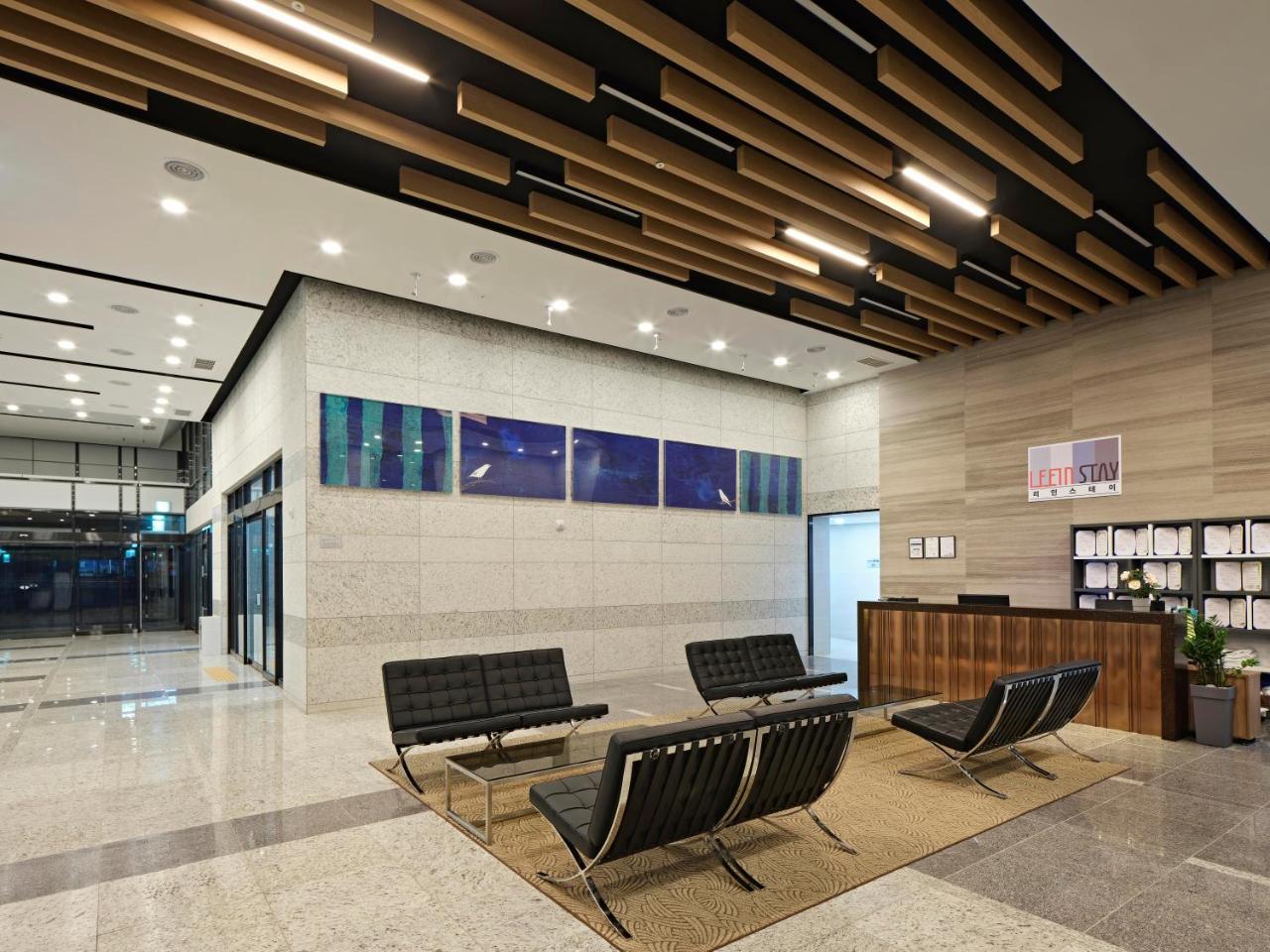 Geoje Leein Stay Hotel Ngoại thất bức ảnh