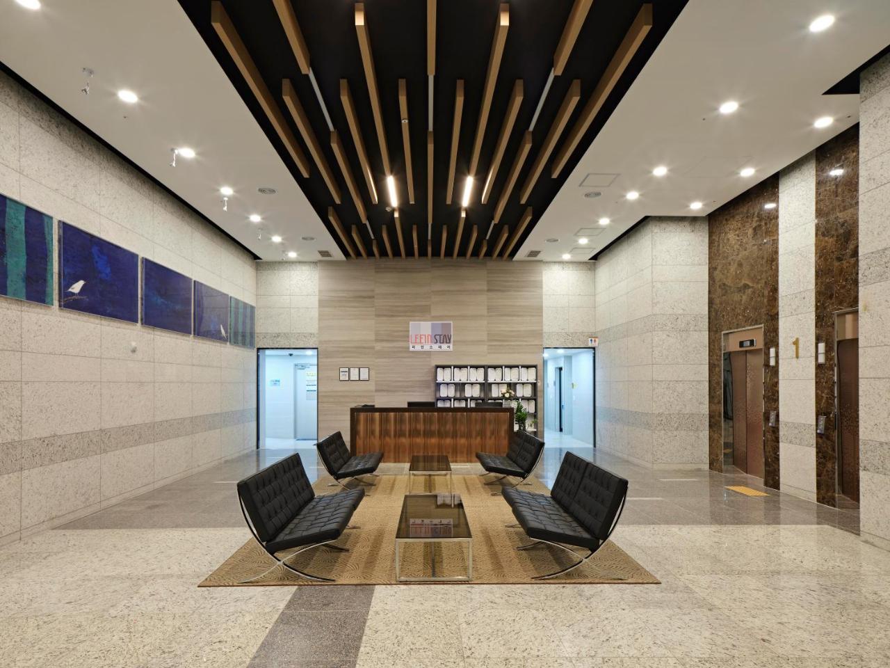 Geoje Leein Stay Hotel Ngoại thất bức ảnh