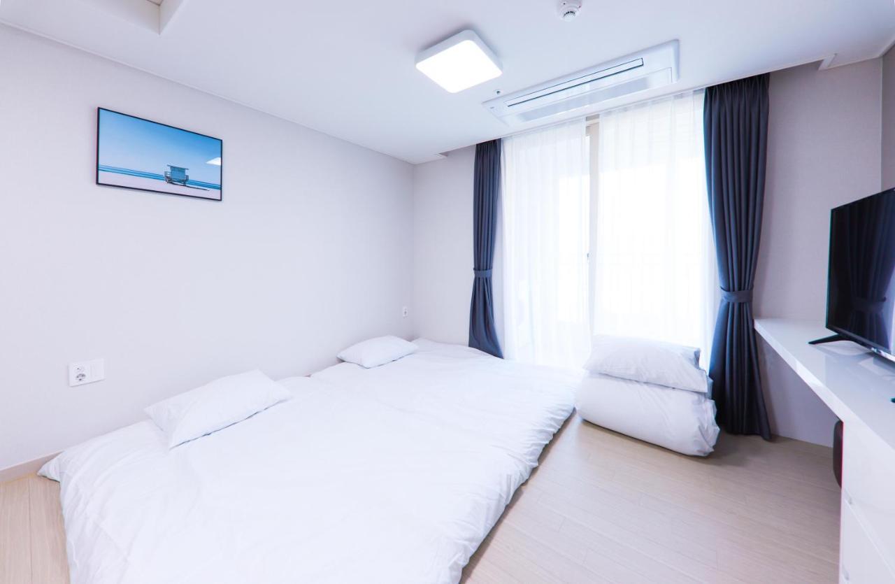 Geoje Leein Stay Hotel Ngoại thất bức ảnh